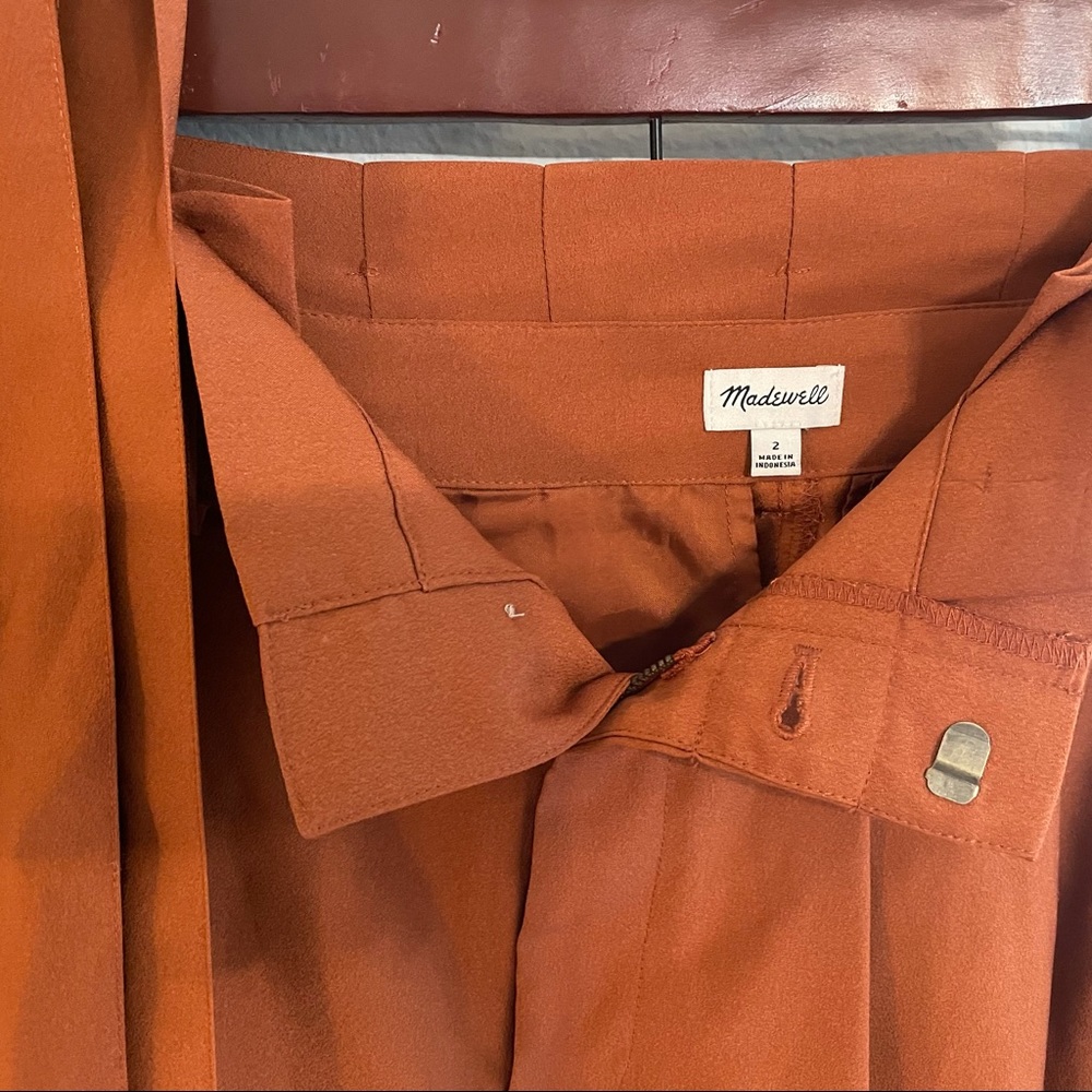 Madewell Satin Drapey Paperback Pants - Picture 8 of 9